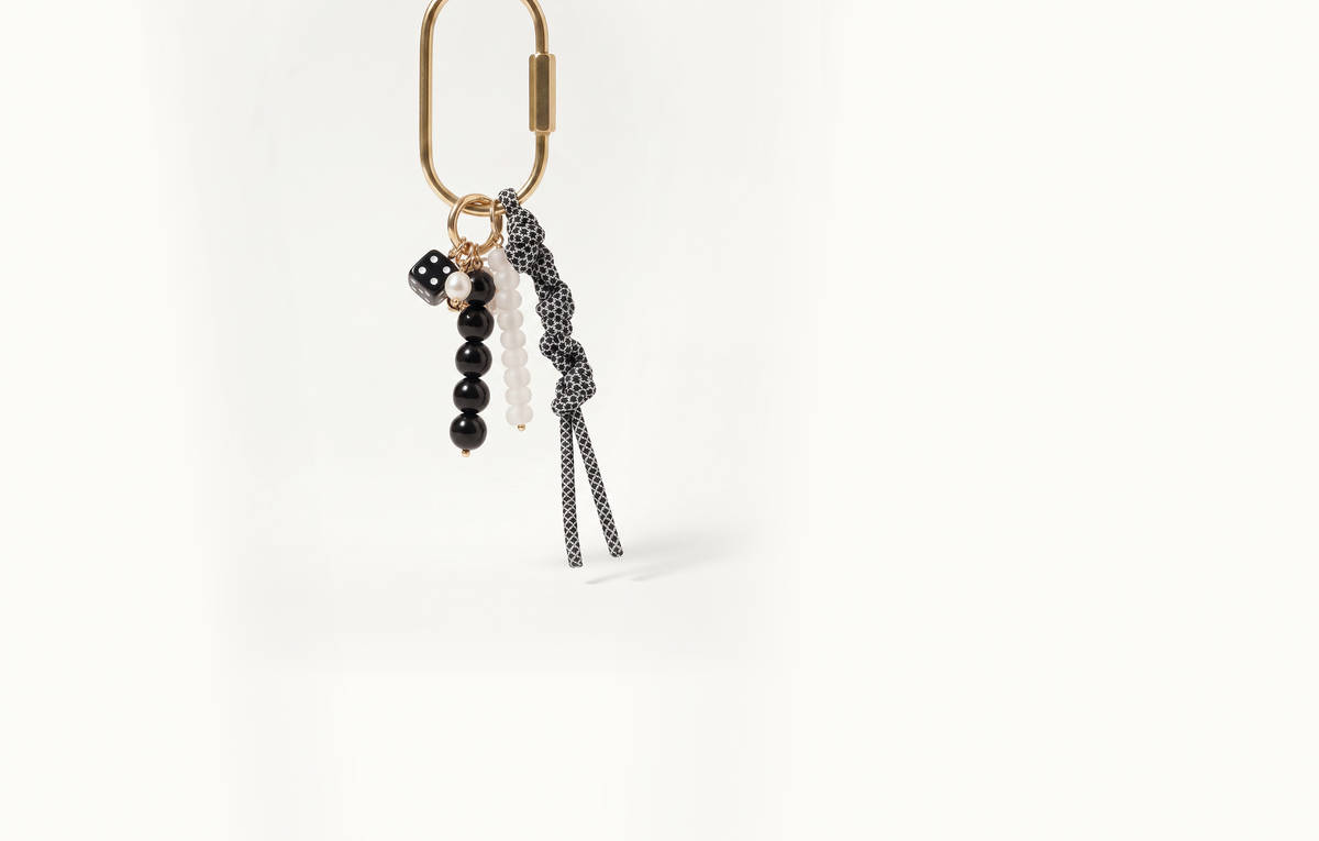 Midnight Stone Carabiner Cord Set
