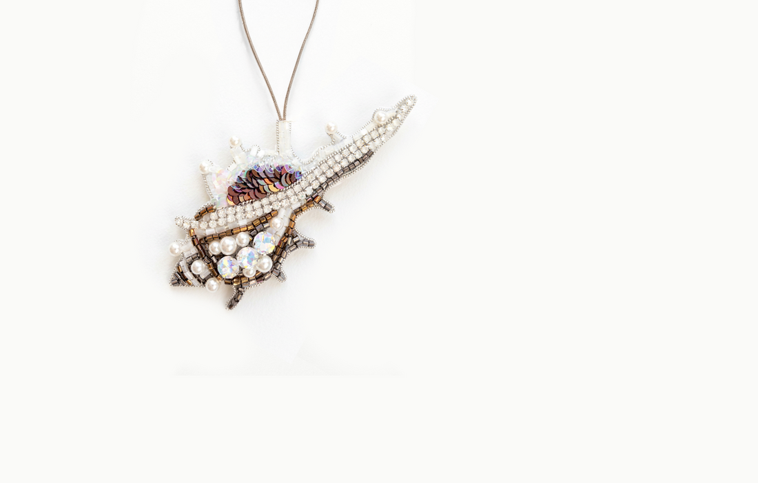 White and silver beaded spiny shell bag charm