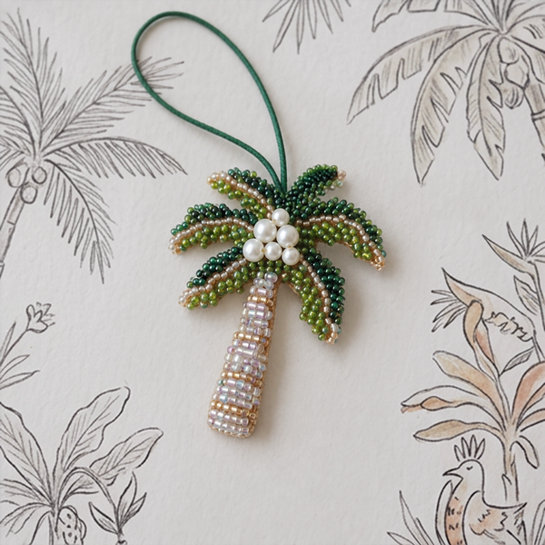 Pearly Palm Bag Charm