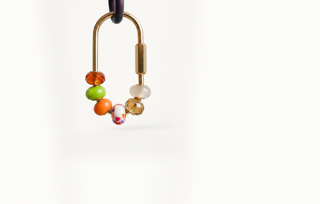 Tropics Beaded Carabiner